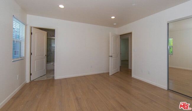 Building Photo - 7834 Flight Ave