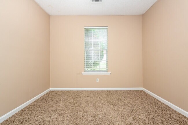 Building Photo - 118 Misty Ridge Trail