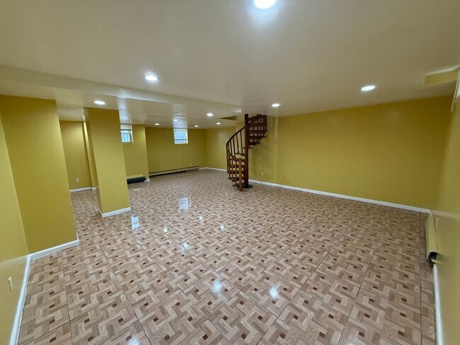 Building Photo - 63-11 110th St