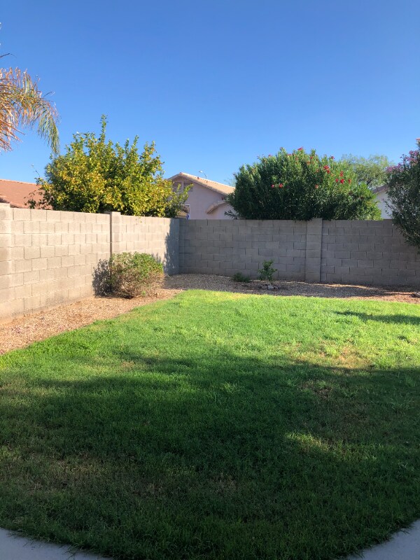 Building Photo - 8211 W Behrend Dr