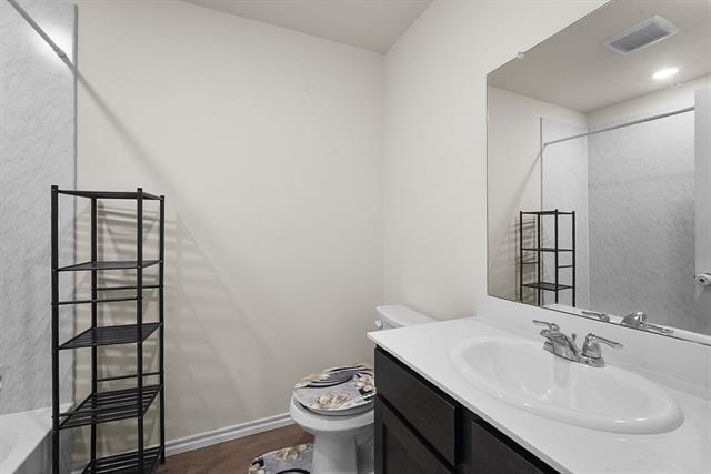 Building Photo - 205 FieldTrail Ln