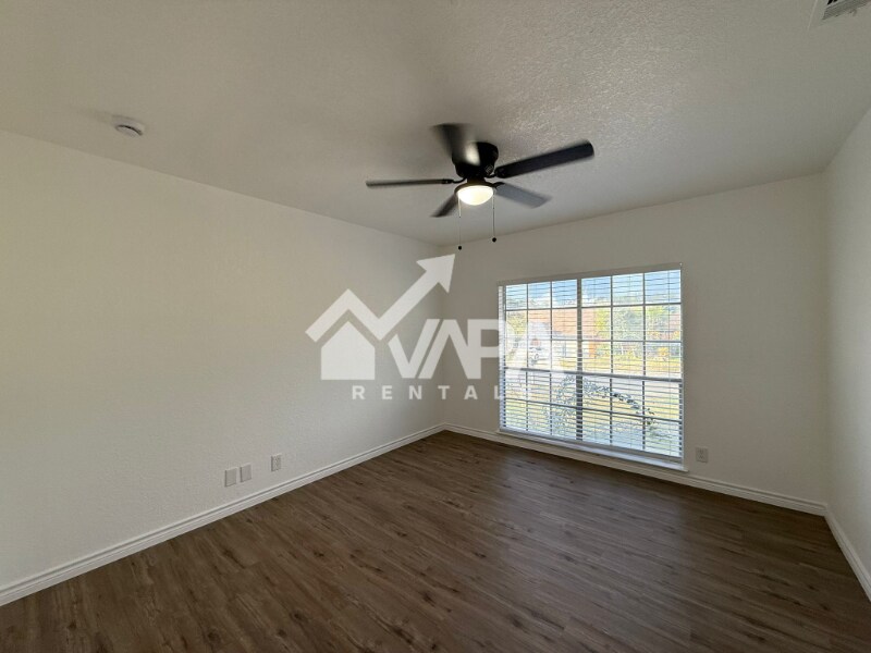 Building Photo - 14338 Ridge Point Dr