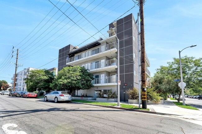 Building Photo - 11776 Idaho Avenue,