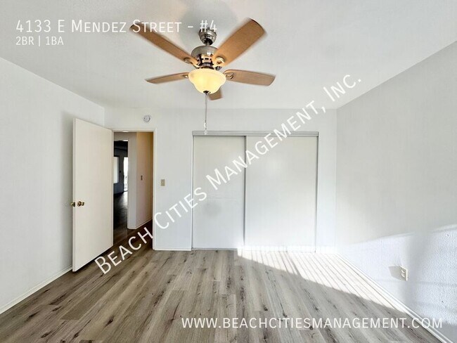 Building Photo - 4133 E Mendez St