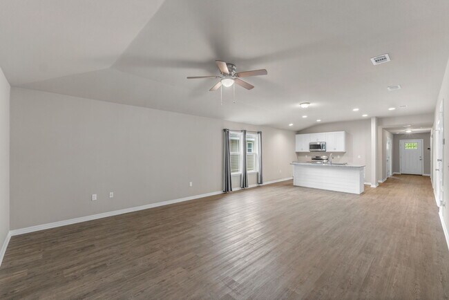 Building Photo - 3210 Electra Dr