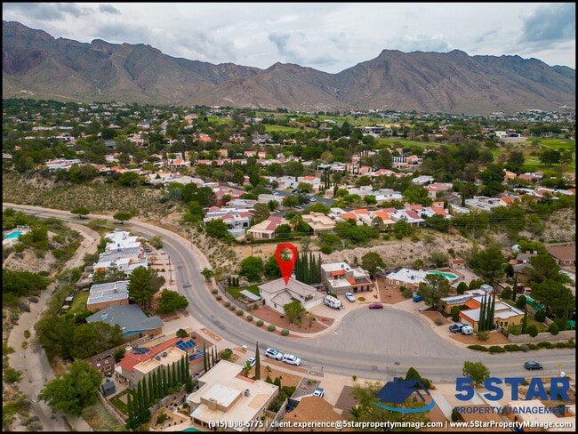 Building Photo - 6052 Bandolero Dr