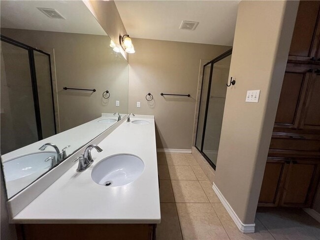 Building Photo - 7525 Brush Creek Dr