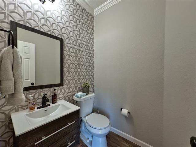 Building Photo - 1402 Stone Canyon Way