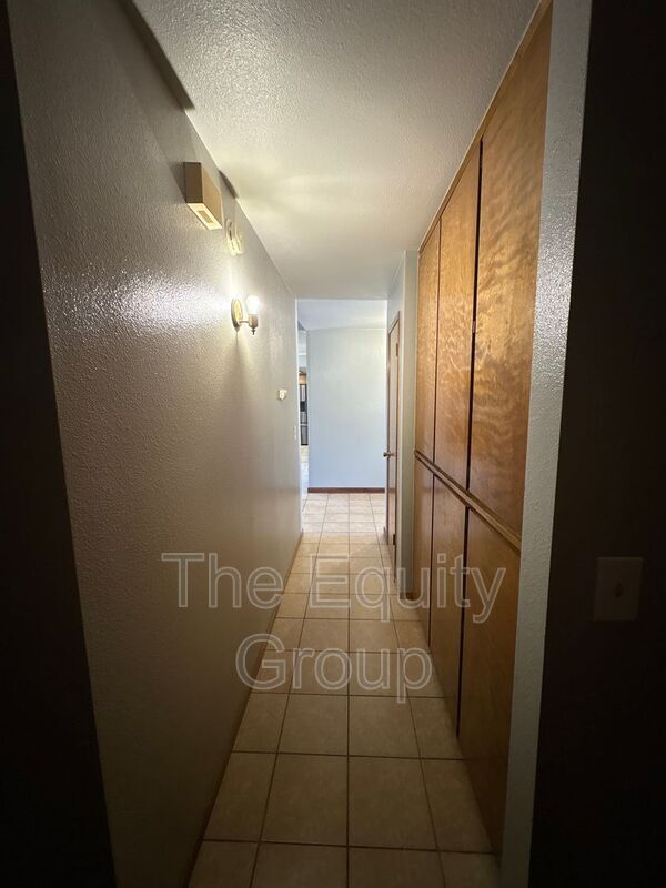 Building Photo - 2139 S Conyer Ct
