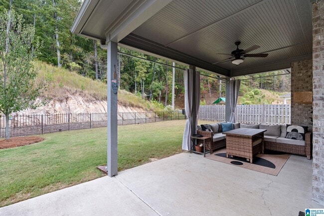 Building Photo - 277 Kinross Circle