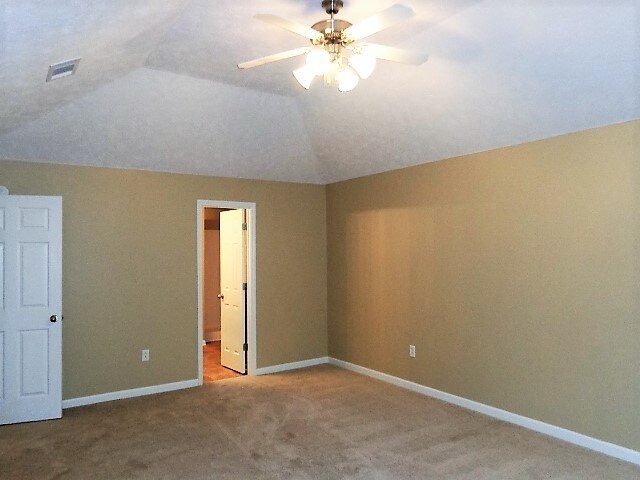 Building Photo - 4056 Hollis Hill Dr