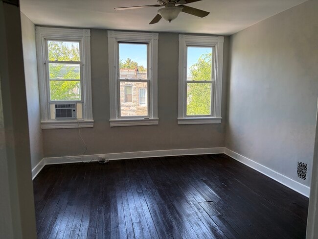 Building Photo - 250 W Fayette St