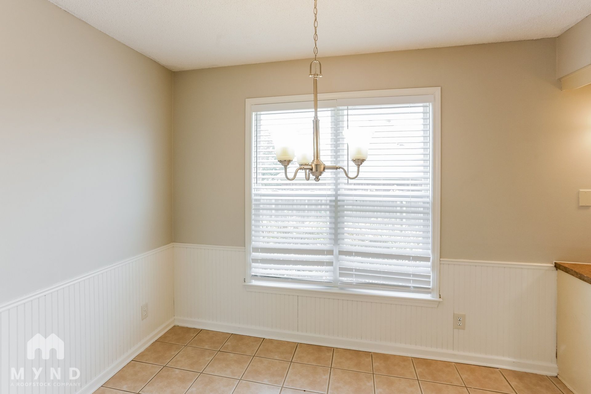 Building Photo - 4429 Richmond Oaks Dr