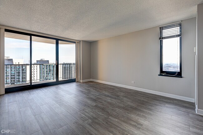 Building Photo - 3660 N Lake Shore Dr