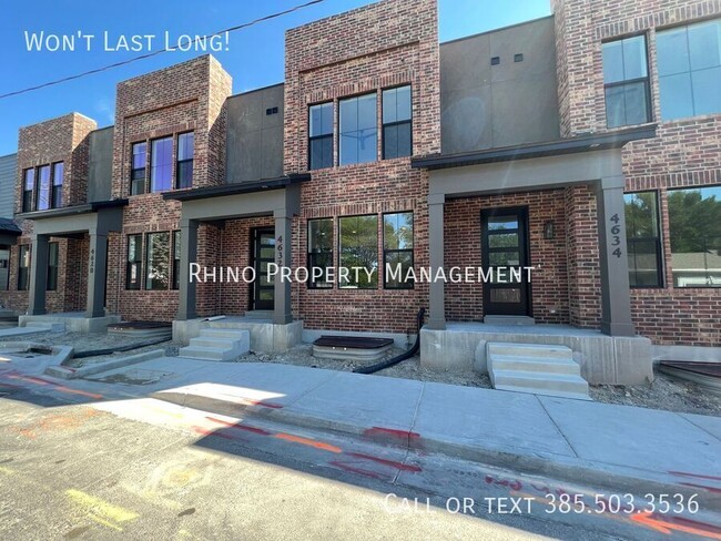 Primary Photo - 4634 Locust Hls Ct