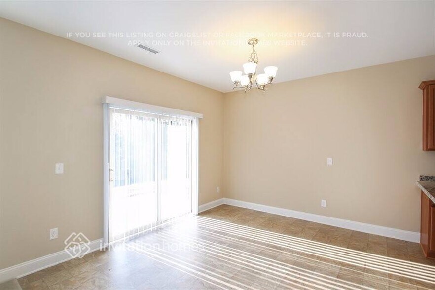 Building Photo - 84 Hemlock Green Ln