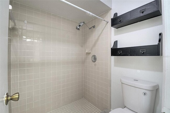 Building Photo - 1239 Lucaya Cir