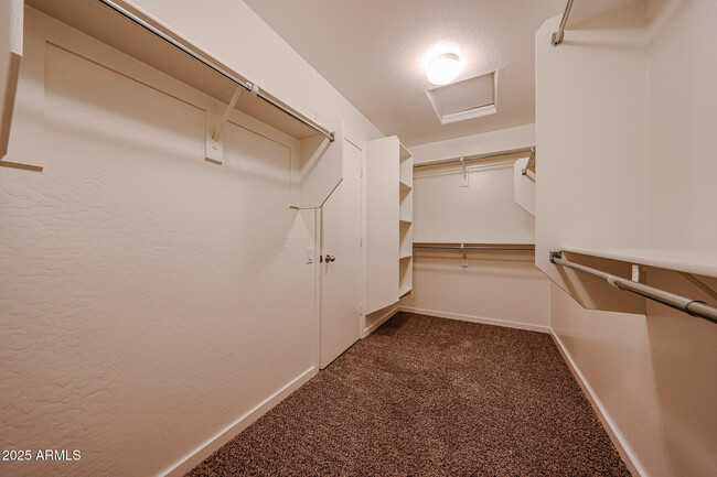 Building Photo - 5205 W St Kateri Dr