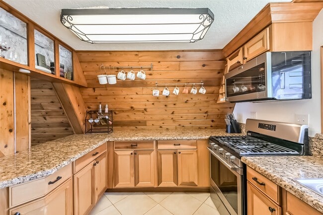 Building Photo - 2009 Todville Rd