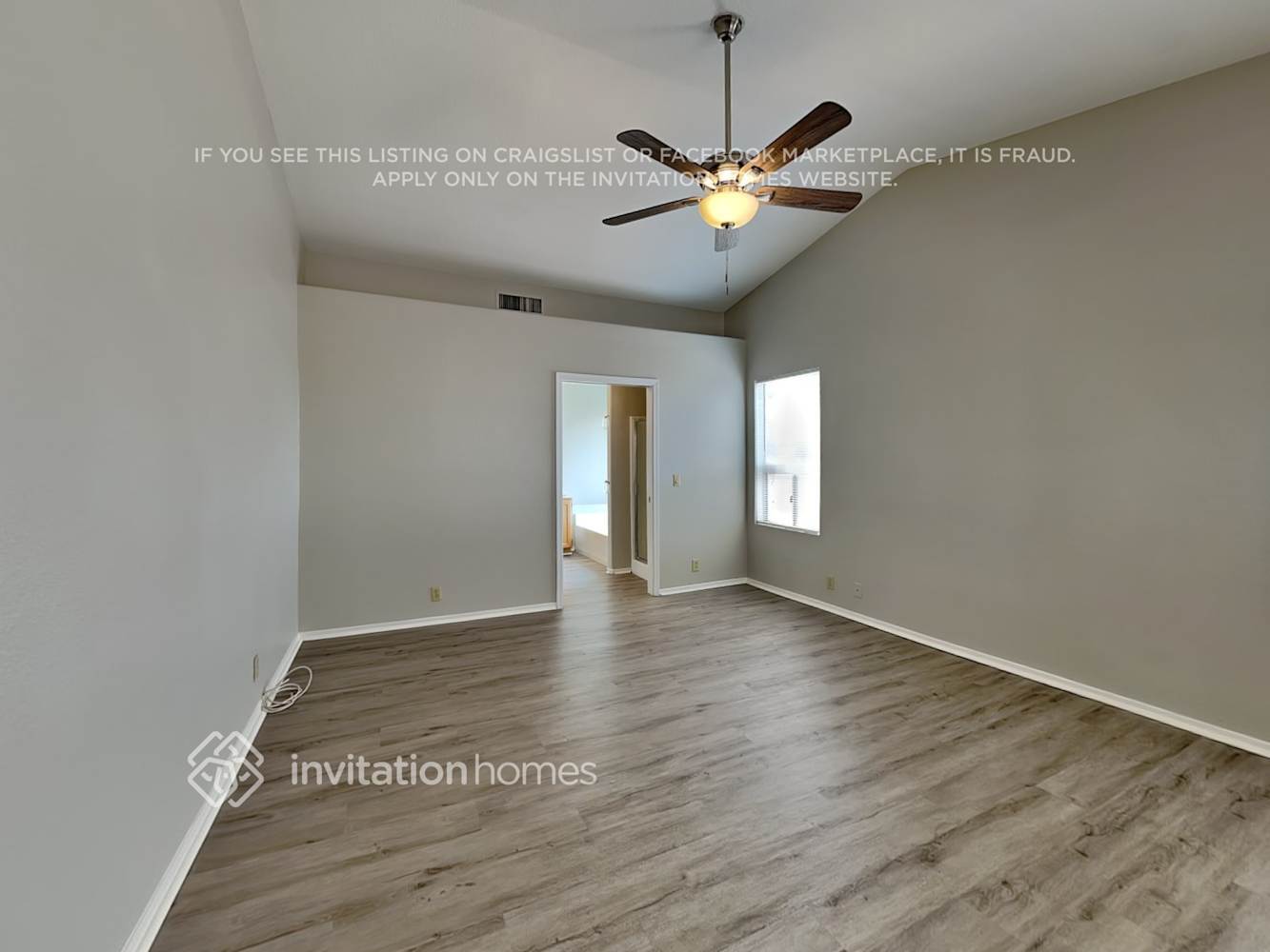 Building Photo - 11028 N 59th Dr