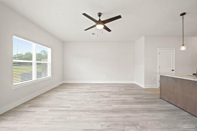 Building Photo - 5530 Lexlee Blvd