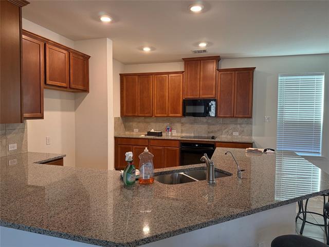 Building Photo - 8089 Rabbit Dr