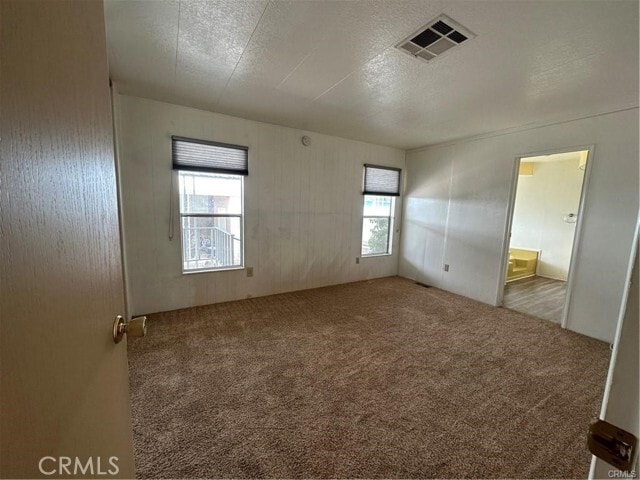 Building Photo - 2230 Lake Park Dr