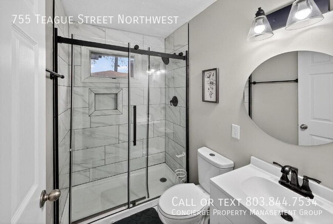 Building Photo - 755 Teague St NW