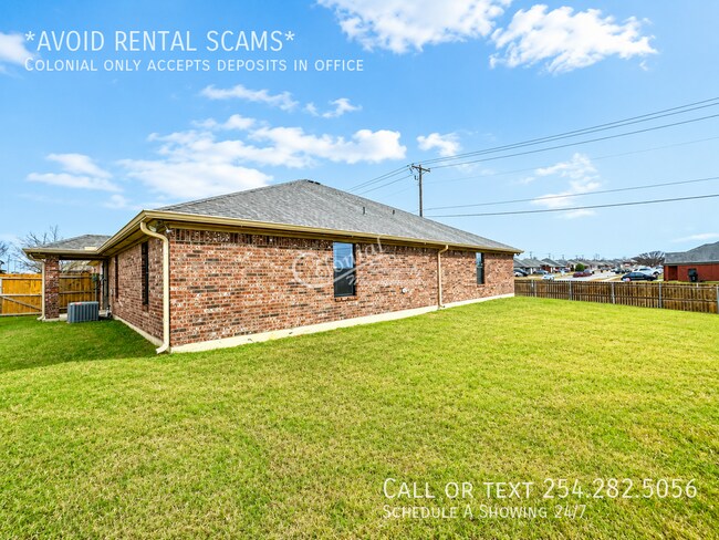 Building Photo - 3709 Dustin Ct