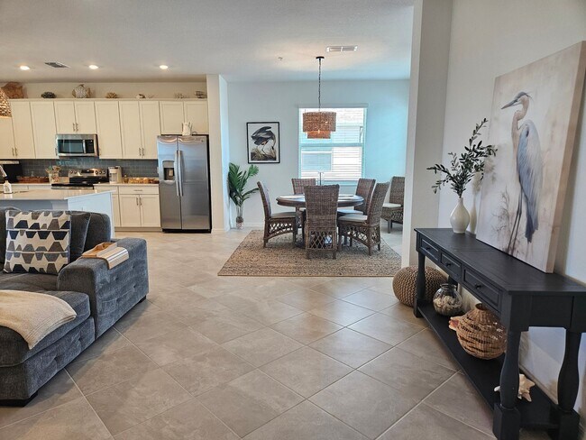 Building Photo - 12665 Radiance Ct