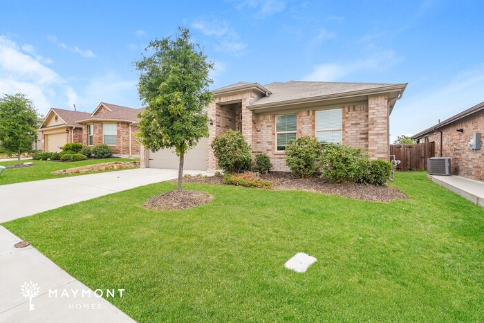 Building Photo - 9732 Walnut Cove Dr