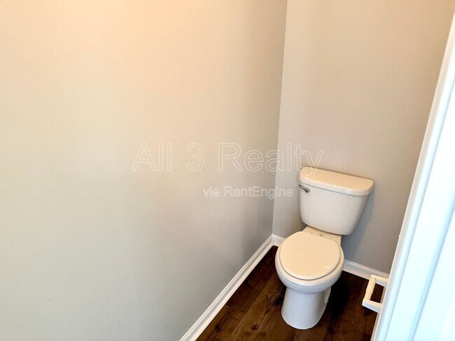 Building Photo - 7766 Flyaway Rd