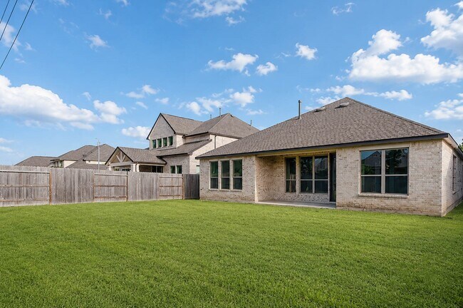 Building Photo - 12427 Tullich Run Dr
