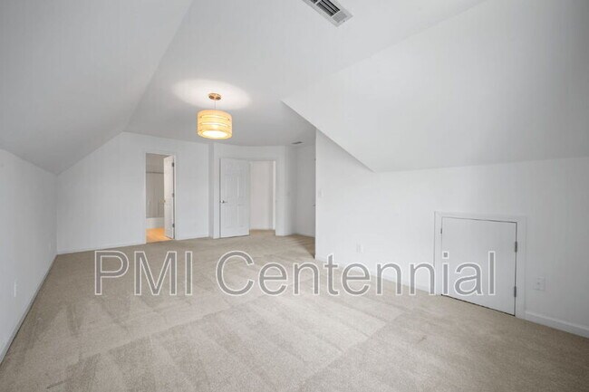 Building Photo - 418 Cimaron Park