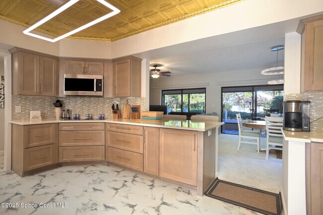 Building Photo - 272 Aquarina Blvd