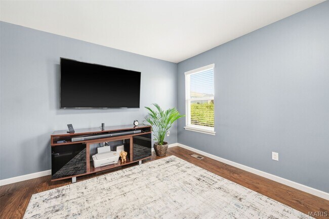 Building Photo - 463 Dusty Brook Dr