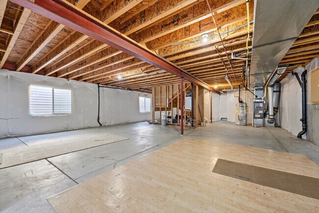 Building Photo - $3,340.95 with $300 off the first month's rent, 4 Beds - 4 Bath, Single Family Home in Trail Park...