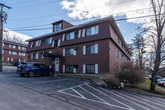 Building Photo - 535 Calef Rd