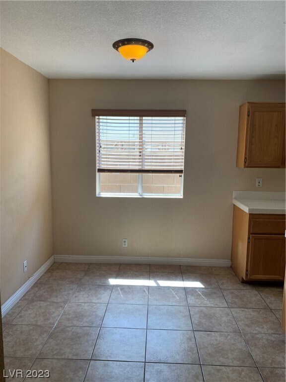 Building Photo - 8112 Sunset Mill Dr