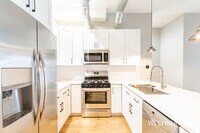 Building Photo - 1470 Webster-201