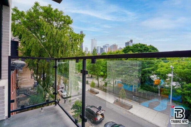 Building Photo - 2 bedroom in BROOKLYN NY 11205