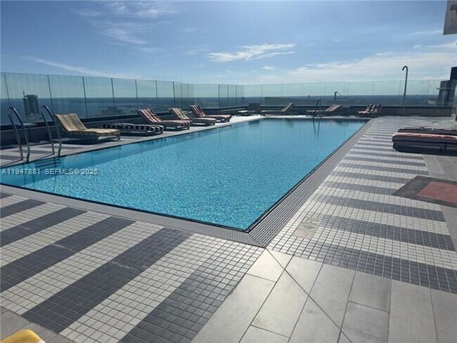 Building Photo - 1300 S Miami Ave