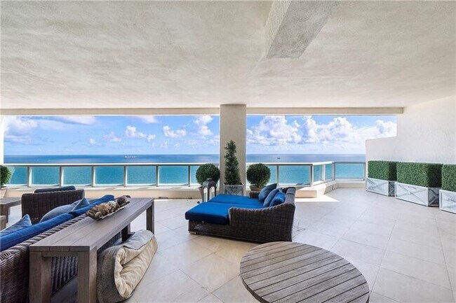 Building Photo - 101 S Fort Lauderdale Beach Blvd