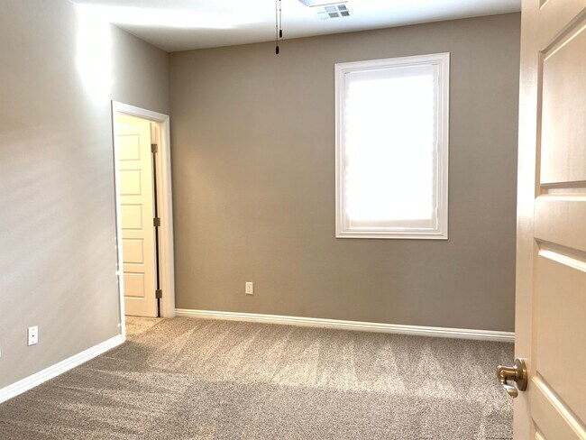 Building Photo - Single Story Home at Inspirada/Henderson