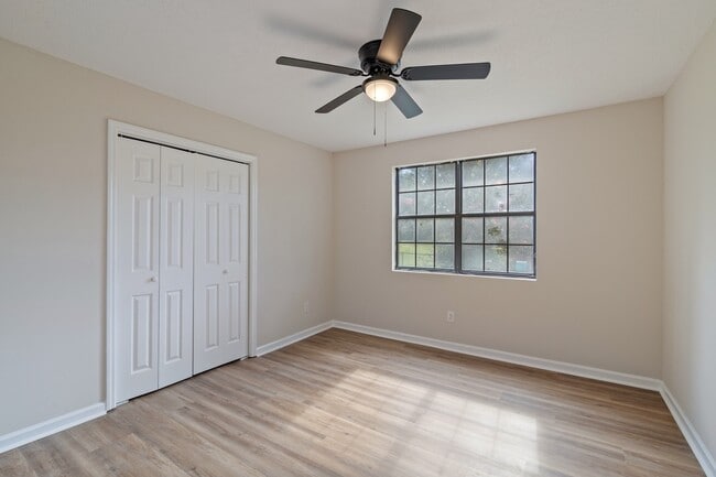 Building Photo - 3919 Wexford Ct