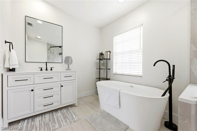 Building Photo - 7287 Mill Pond Cir