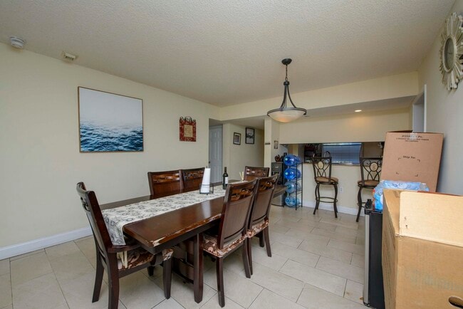 Building Photo - 3515 Village Blvd