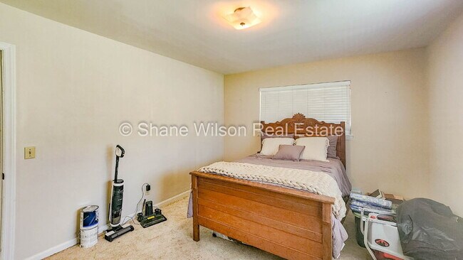 Building Photo - 916 Hardwick Cir