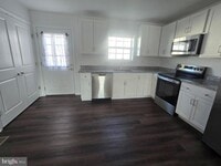 Building Photo - 14 Snowdrop Ct