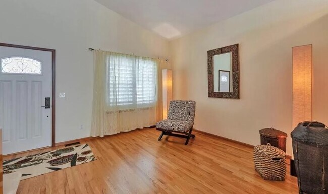 Building Photo - 2143 S Waco St